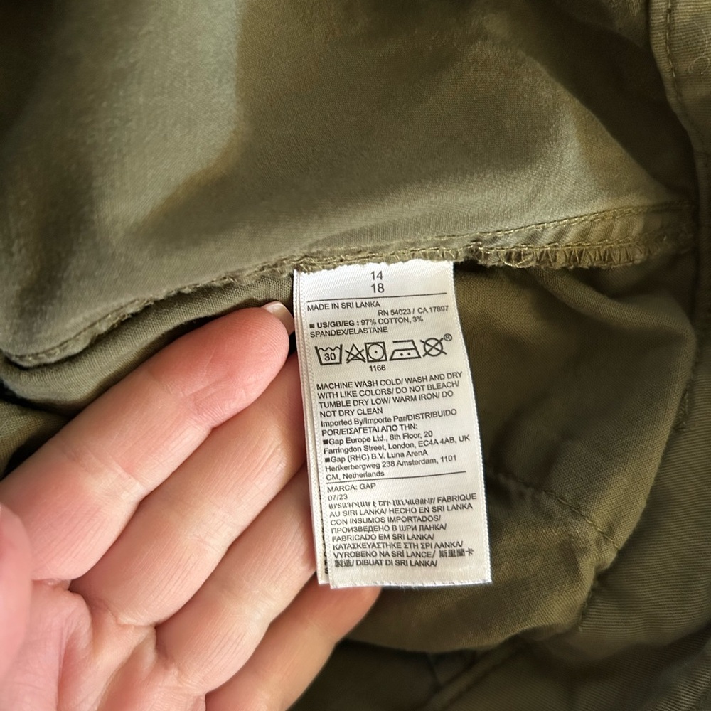 Gap Women Mid Rise Downtown Khakis army green size 14 - Picture 9 of 9